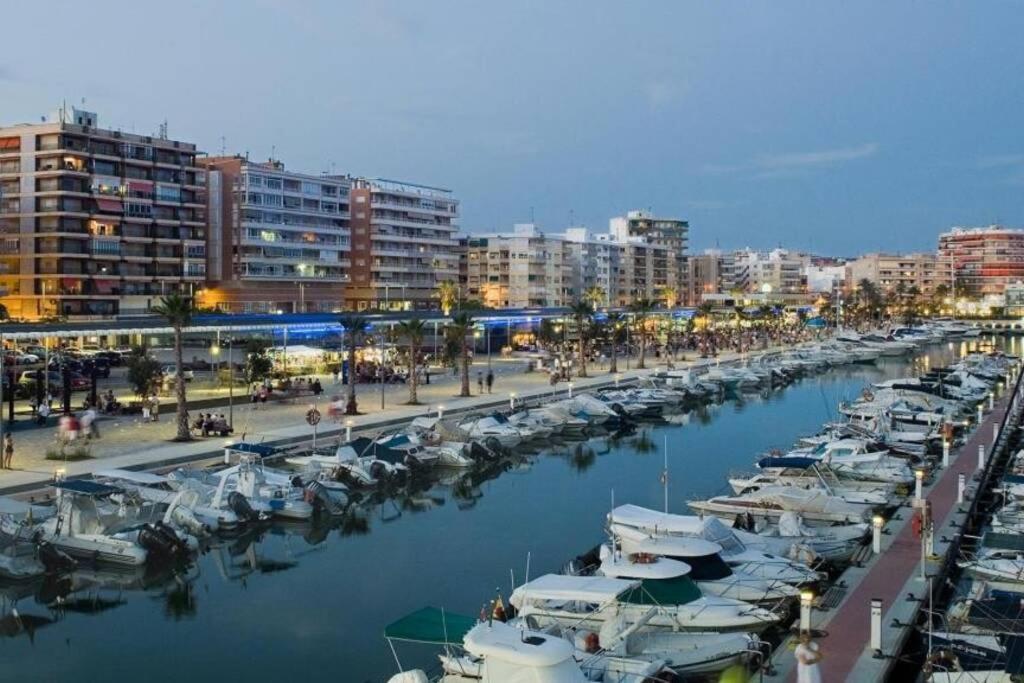 Comodo Apartamento Cerca Del Mar Santa Pola Luaran gambar
