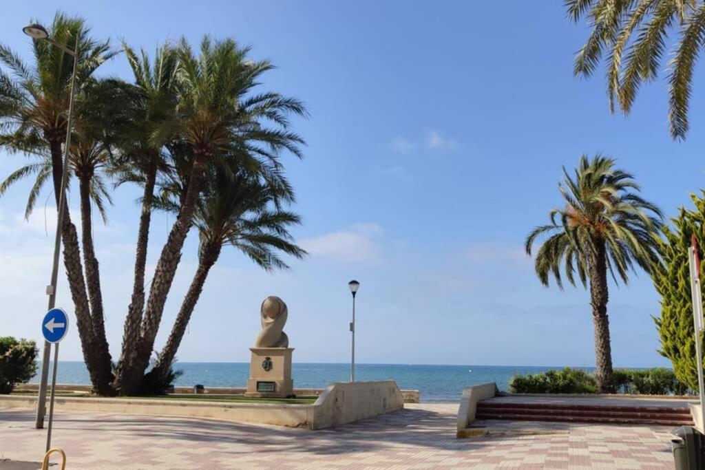Comodo Apartamento Cerca Del Mar Santa Pola Luaran gambar